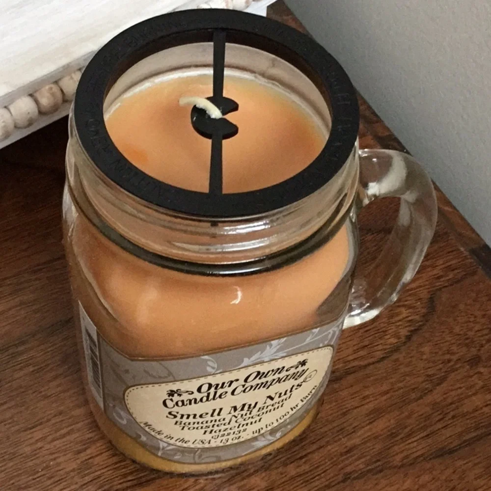 🔥NEW🔥 Smell my nuts candle. Funny name and smells amazing